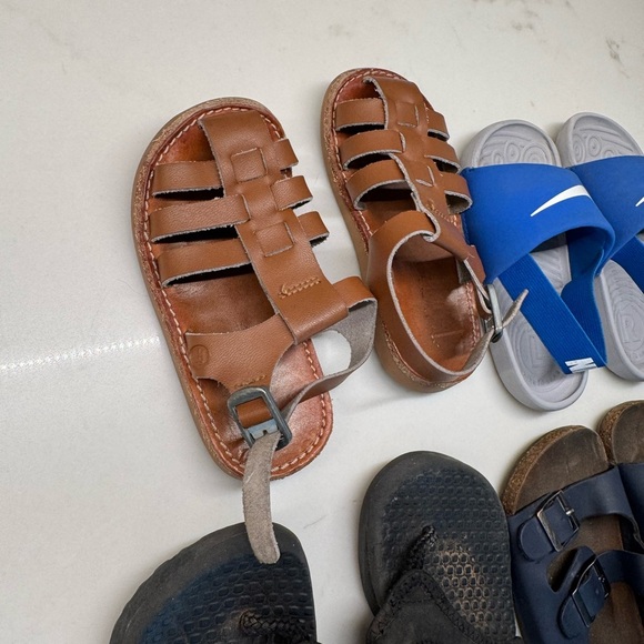 6T sandals - Picture 2 of 4